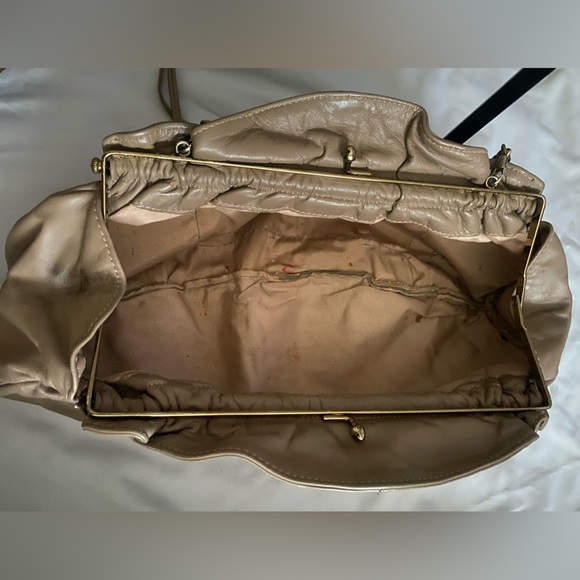 Made in USA leather Design by Danielle Inc handbag - Picture 6 of 6